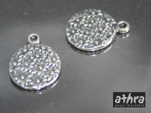 www_athra_pl_ZL110/O zawieszka do bransoletki koło perforowane oksydowane 15mm