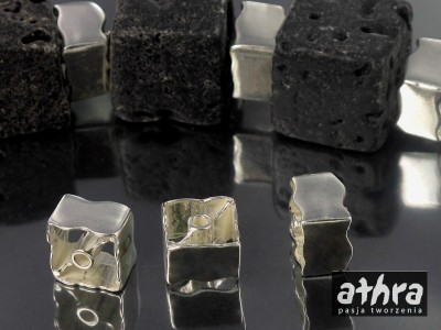 Przekładka srebrna,  kwadratowa gładka, P9x9/O