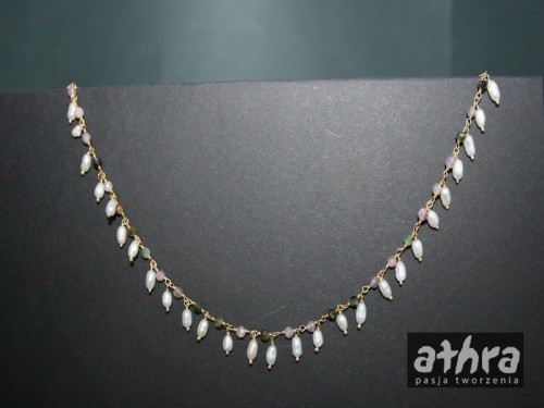 www_athra_pl_PERTUR łańcuszek ręcznie pleciony srebrny z turmalinami i perłami