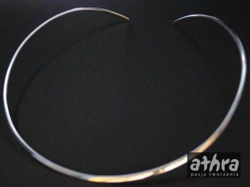 www_athra_pl_KOLIA44 kolia srebrna sztywna płaska profilowana