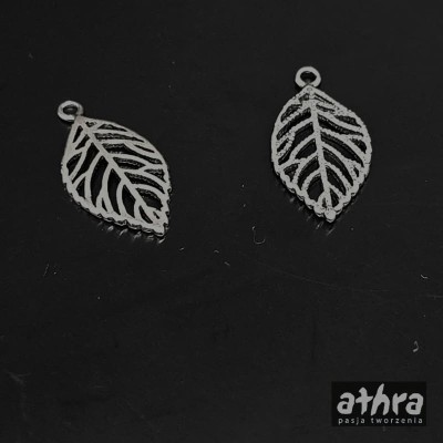 Zawieszka srebrna, oksydowana, listek, ZL013/O