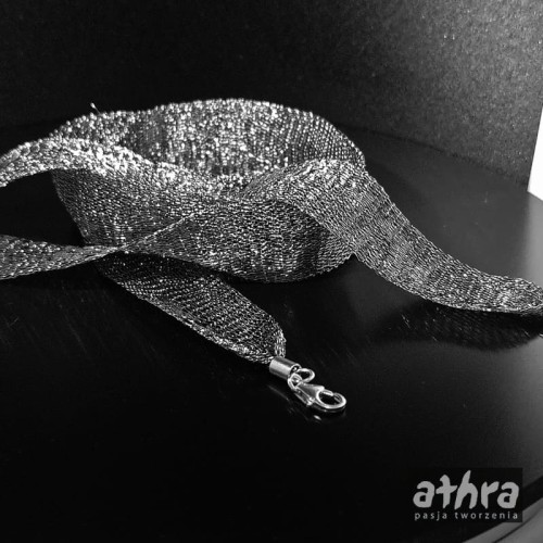 www_athra_pl_TYTS tasma tytanowa 70cm z zapięciem srebrnym