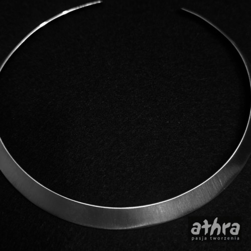www_athra_pl_KOLIASAT8/R kolia satynowa rodowana szeroka 8mm
