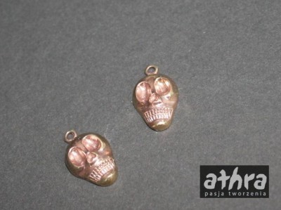 Przywieszka z mosiądzu, czaszka, CZ1/M