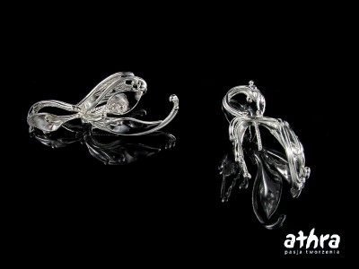 Zawieszka listek z bolcem, ZWB2064