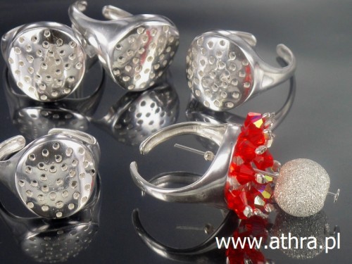 baza pierścionka z otworami w talerzyku półfabrykaty z mosiądzu posrebrzane